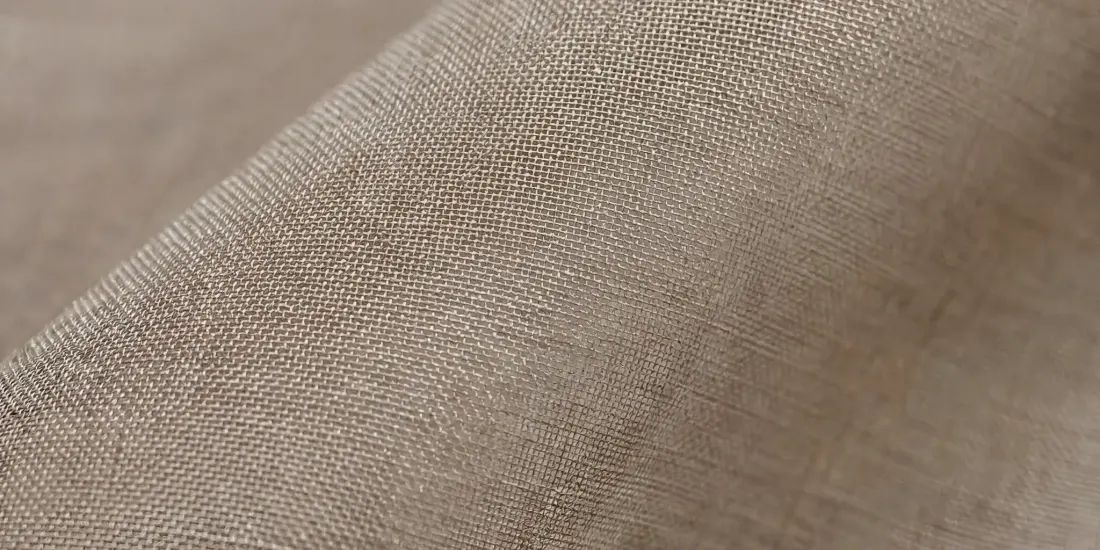 De fijne weving van inbetween Bellis Beige